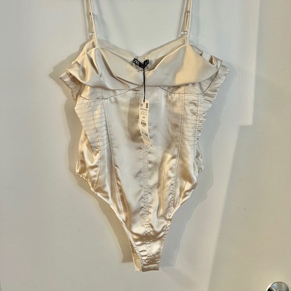 Zara satin bustier corset style cami bodysuit cream ivory color - Picture 3 of 7